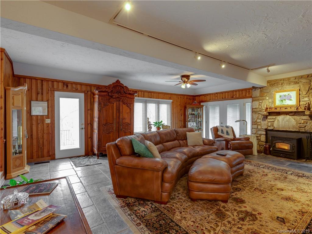 883 Spring Brook Waynesville, NC 28786 - Photo 8 of 40