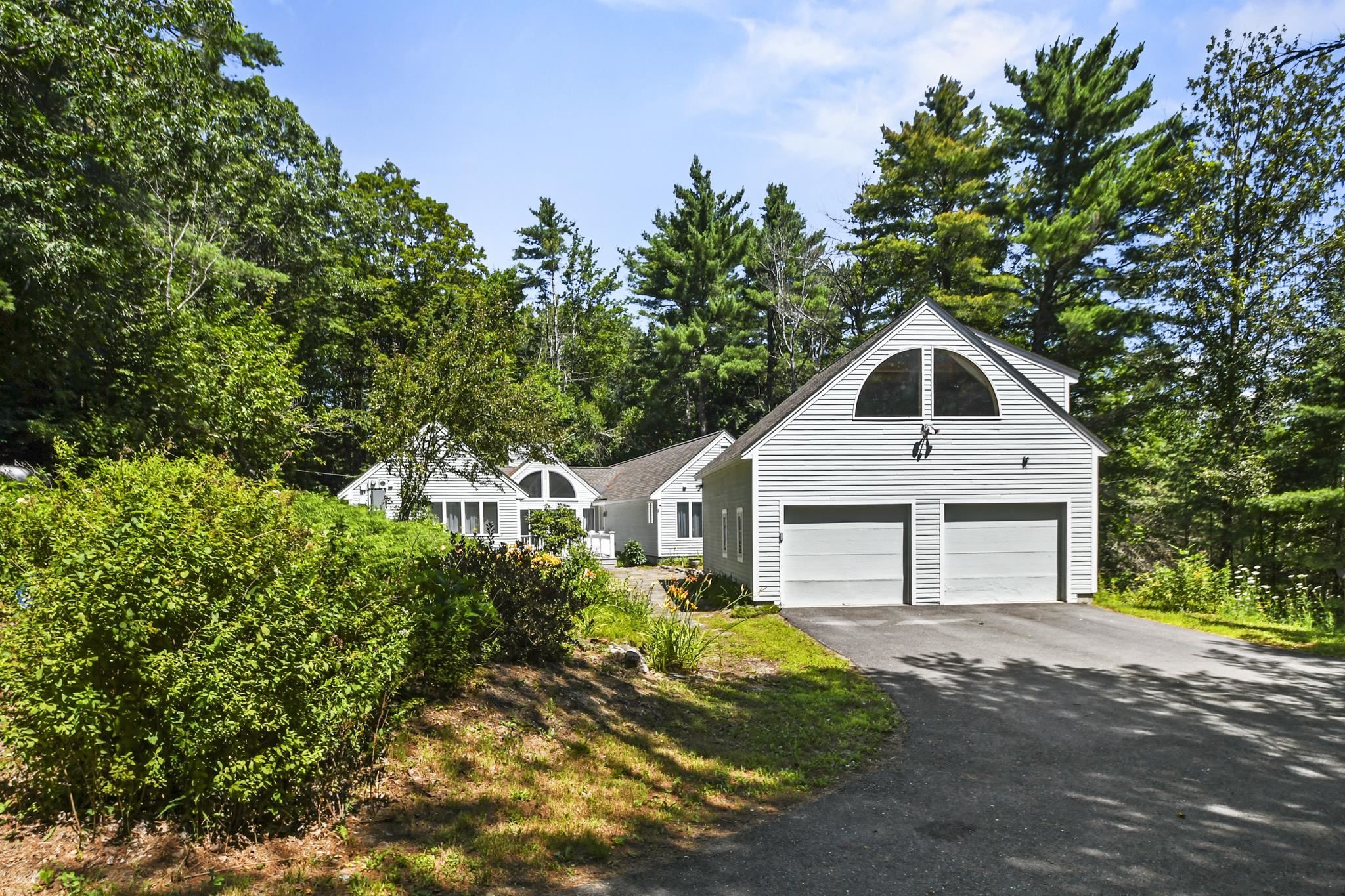 449 East Deering Road Deering, NH 03244 - Photo 1 of 34