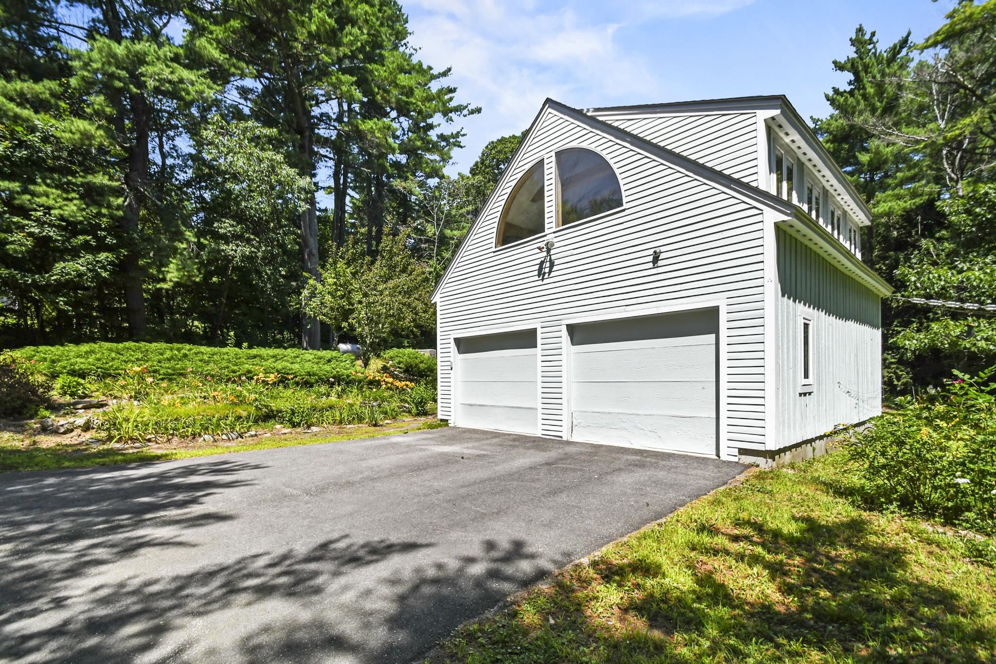 449 East Deering Road Deering, NH 03244 - Photo 28 of 34