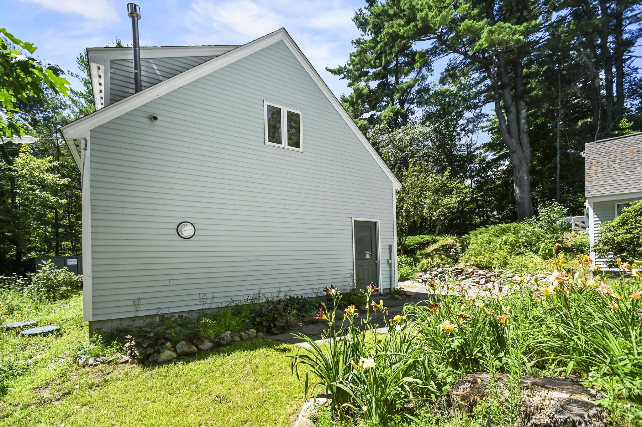 449 East Deering Road Deering, NH 03244 - Photo 33 of 34