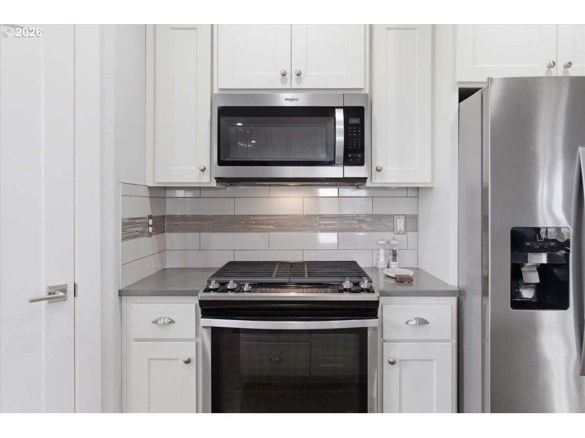 6316 Northeast Planter Street Albany, OR 97321 - Photo 13 of 48