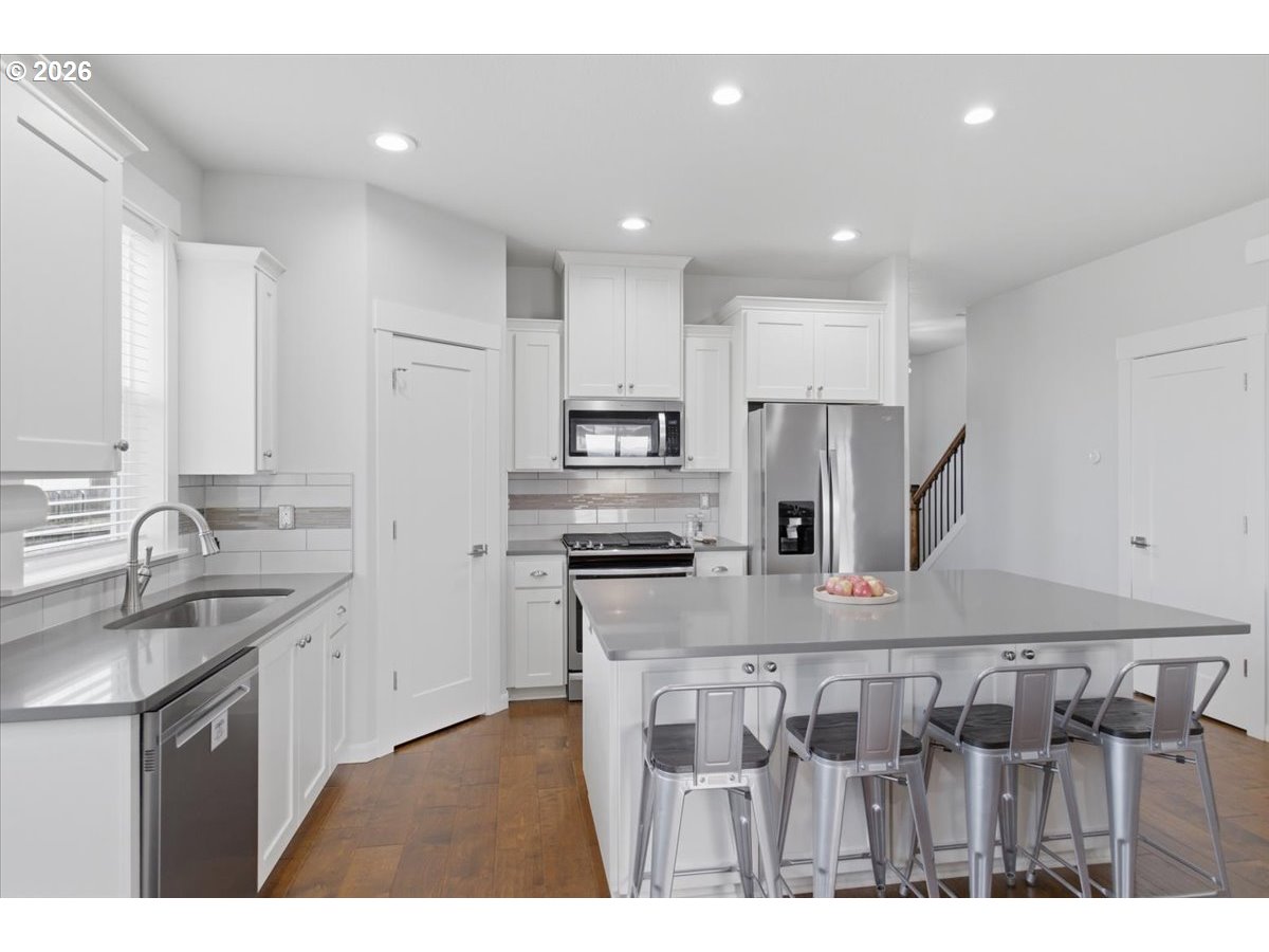 6316 Northeast Planter Street Albany, OR 97321 - Photo 15 of 48