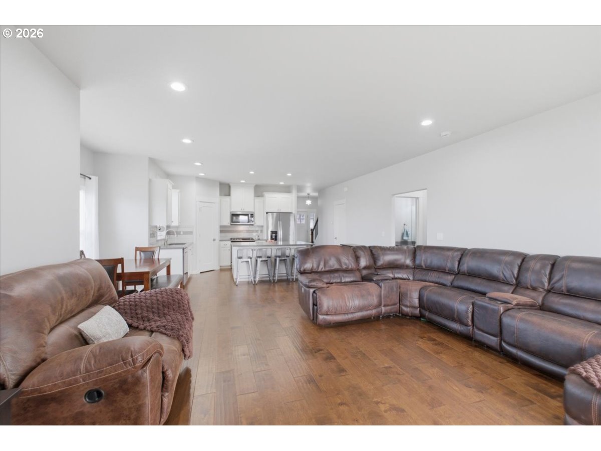 6316 Northeast Planter Street Albany, OR 97321 - Photo 21 of 48