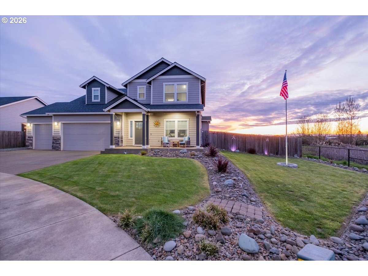 6316 Northeast Planter Street Albany, OR 97321 - Photo 3 of 48