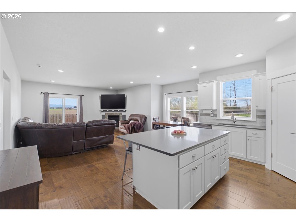 6316 Northeast Planter Street Albany, OR 97321 - Photo 10 of 48