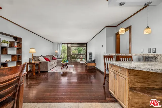 $609,000 | 7765 West 91st Street, Unit A3118, Playa del Rey, CA 90293