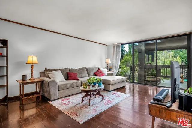 $609,000 | 7765 West 91st Street, Unit A3118, Playa del Rey, CA 90293