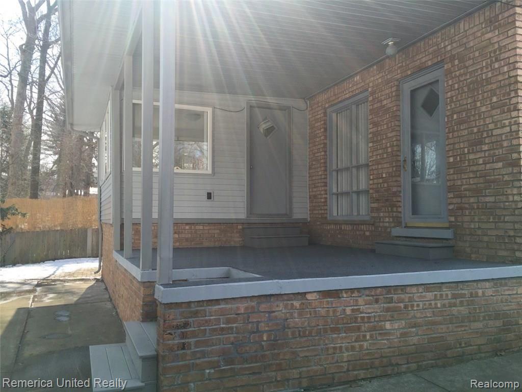 718 Cornell Road Ypsilanti, MI 48197 - Photo 19 of 19 IMG_2766.jpg