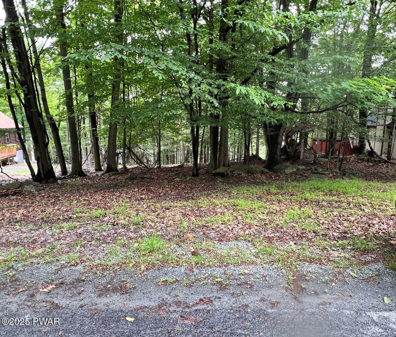 20 Mustang Road Lake Ariel, PA 18436 - Photo 2 of 10
