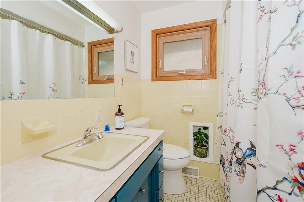 555 North 9th Street Indiana, PA 15701 - Photo 23 of 38 a bathroom with a sink toilet and shower