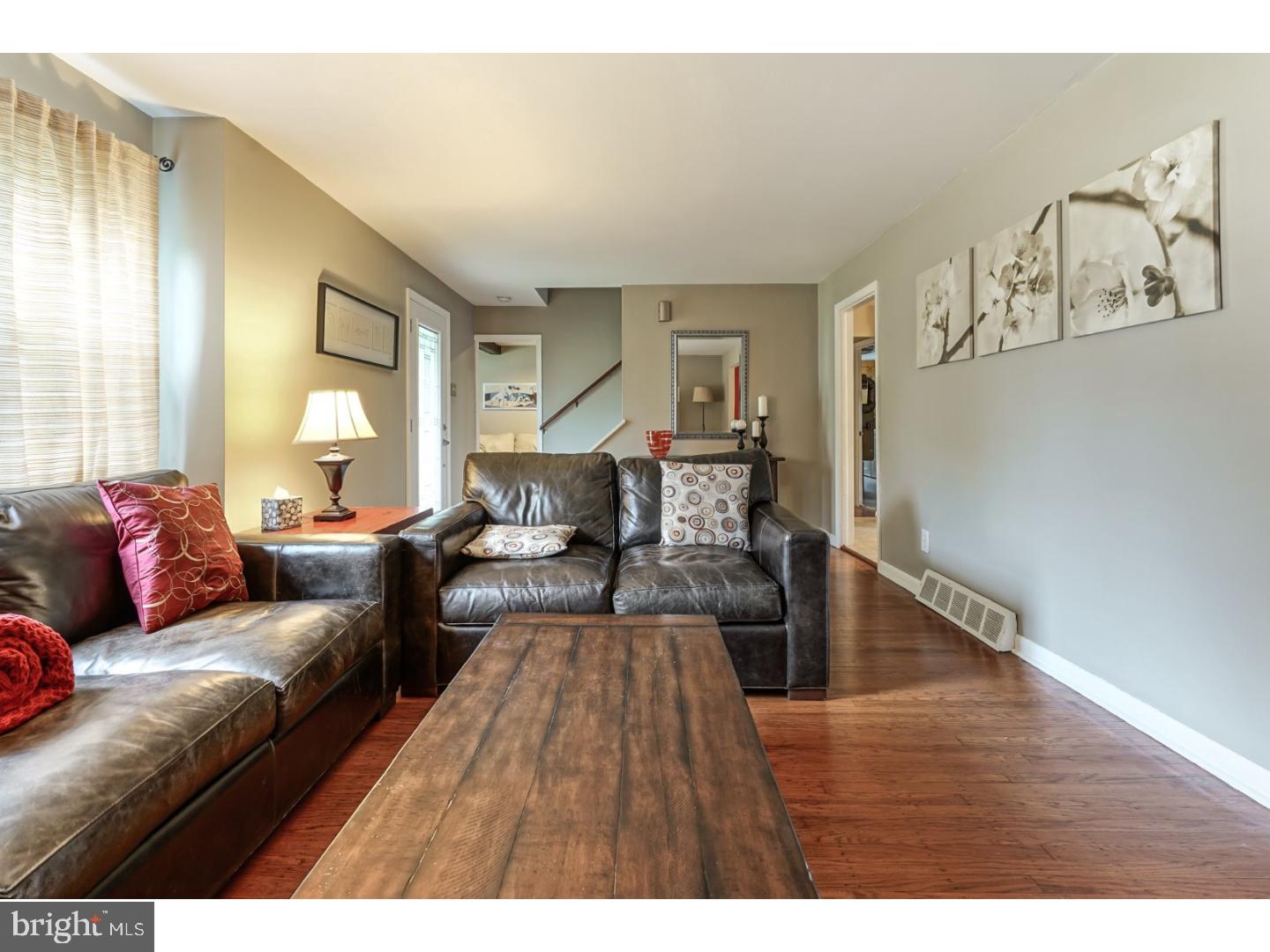 610 Ramble Road Cherry Hill, NJ 08034 - Photo 4 of 25