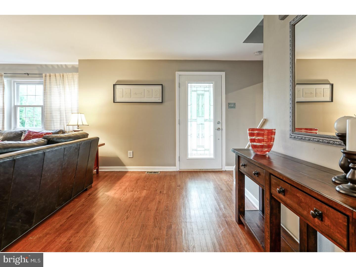 610 Ramble Road Cherry Hill, NJ 08034 - Photo 5 of 25