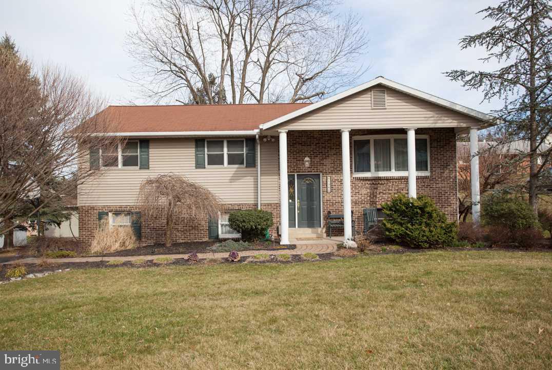 1360 Dayton Road Harrisburg, PA 17113 - Photo 1 of 25 Gallery Image 1