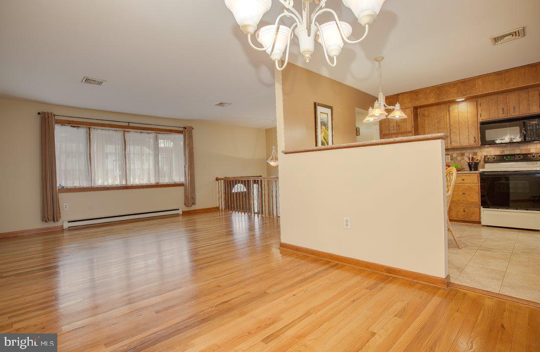1360 Dayton Road Harrisburg, PA 17113 - Photo 5 of 25 Gallery Image 5