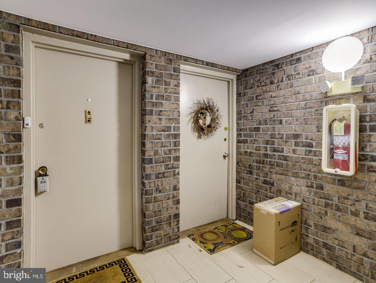 142 Georgetown Road, Unit 12 Annapolis, MD 21403 - Photo 12 of 52 Gallery Image 12