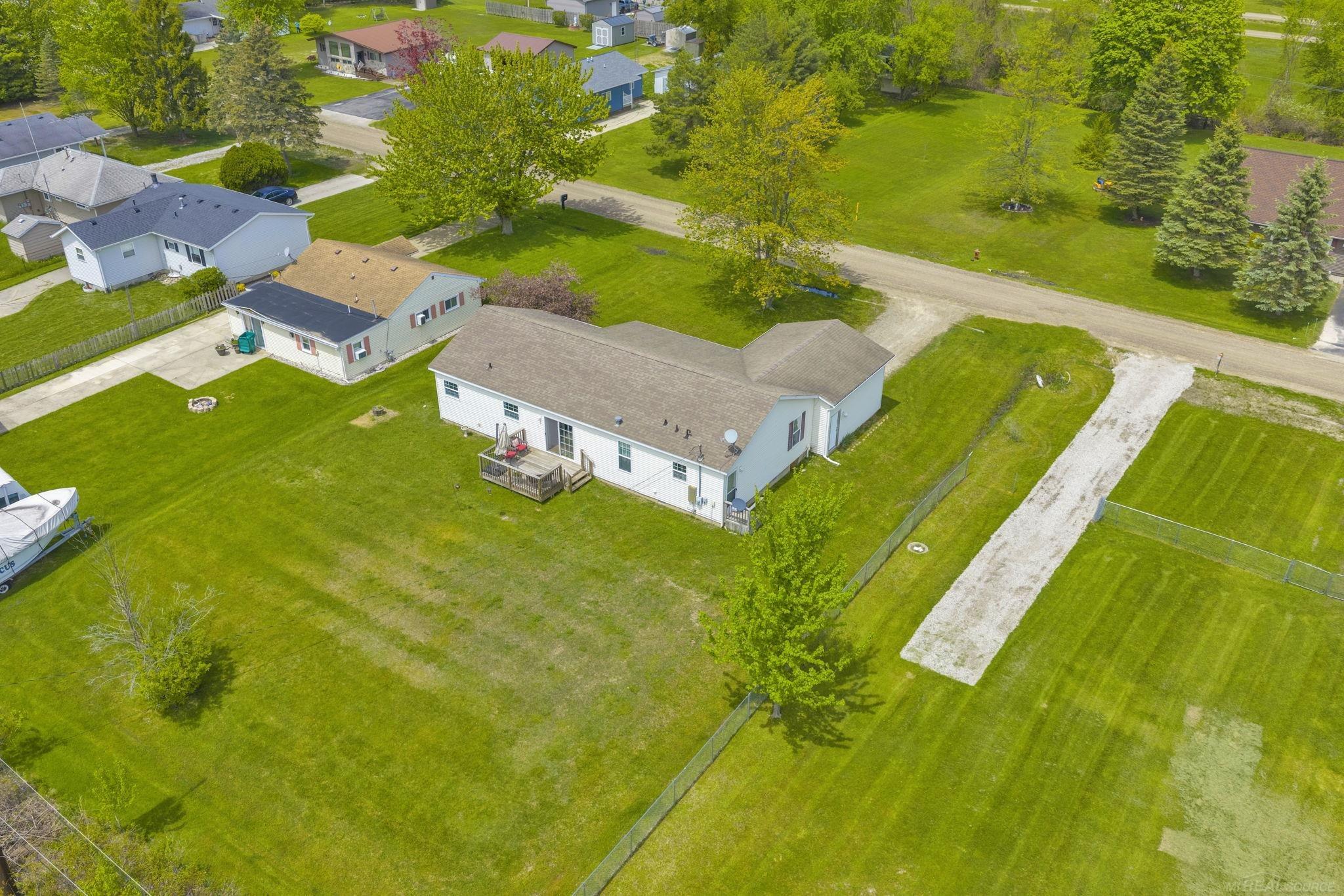 7400 Woodbine Road Lexington, MI 48450 - Photo 36 of 45