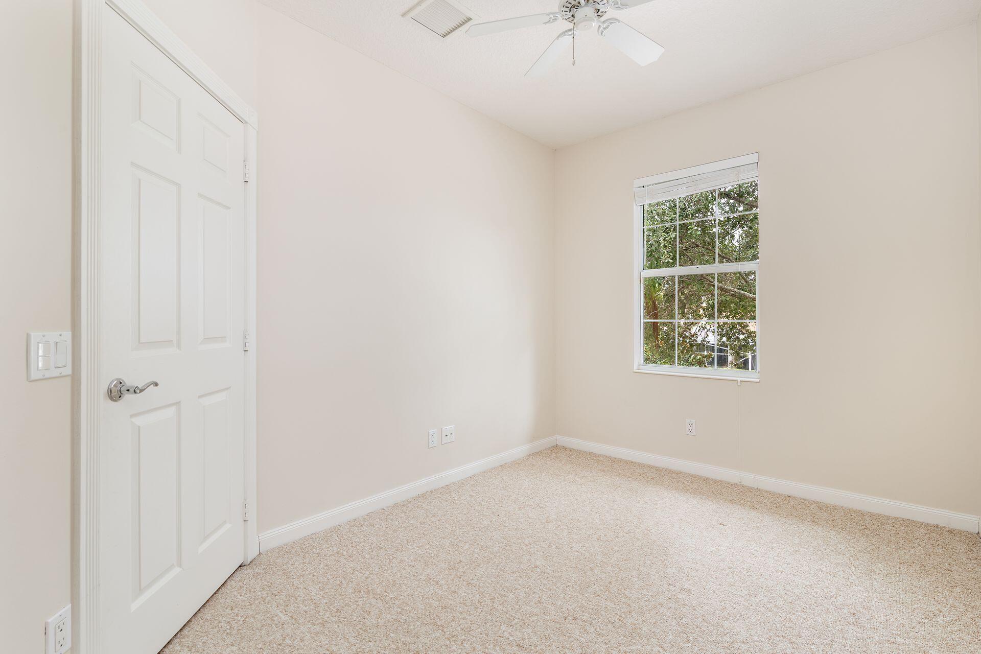 3280 West Community Drive Jupiter, FL 33458 - Photo 20 of 37 Guest Room