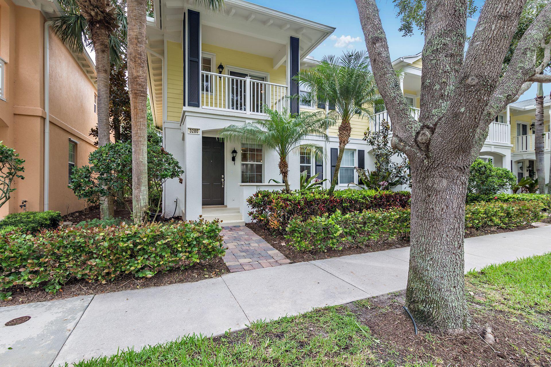 3280 West Community Drive Jupiter, FL 33458 - Photo 3 of 37 3280 W Community Drive