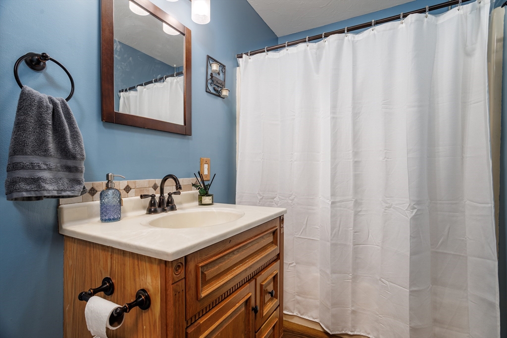 40 Lake Mattawa Road Orange, MA 01364 - Photo 28 of 42