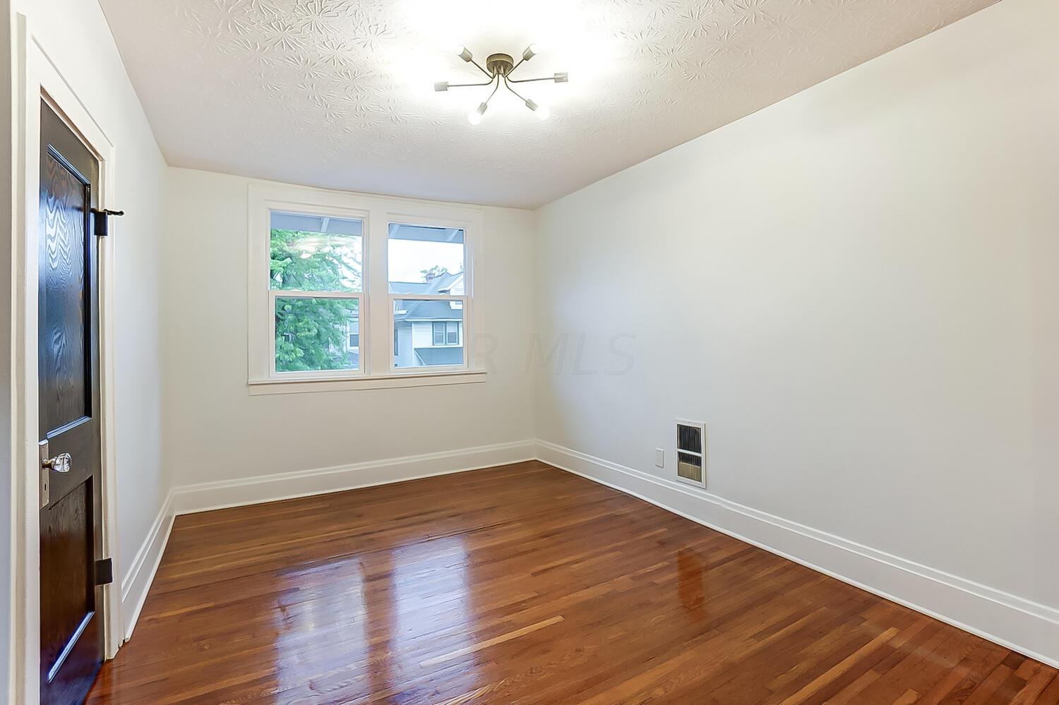784 Gilbert Street Columbus, OH 43206 - Photo 33 of 52 50037112-039_web