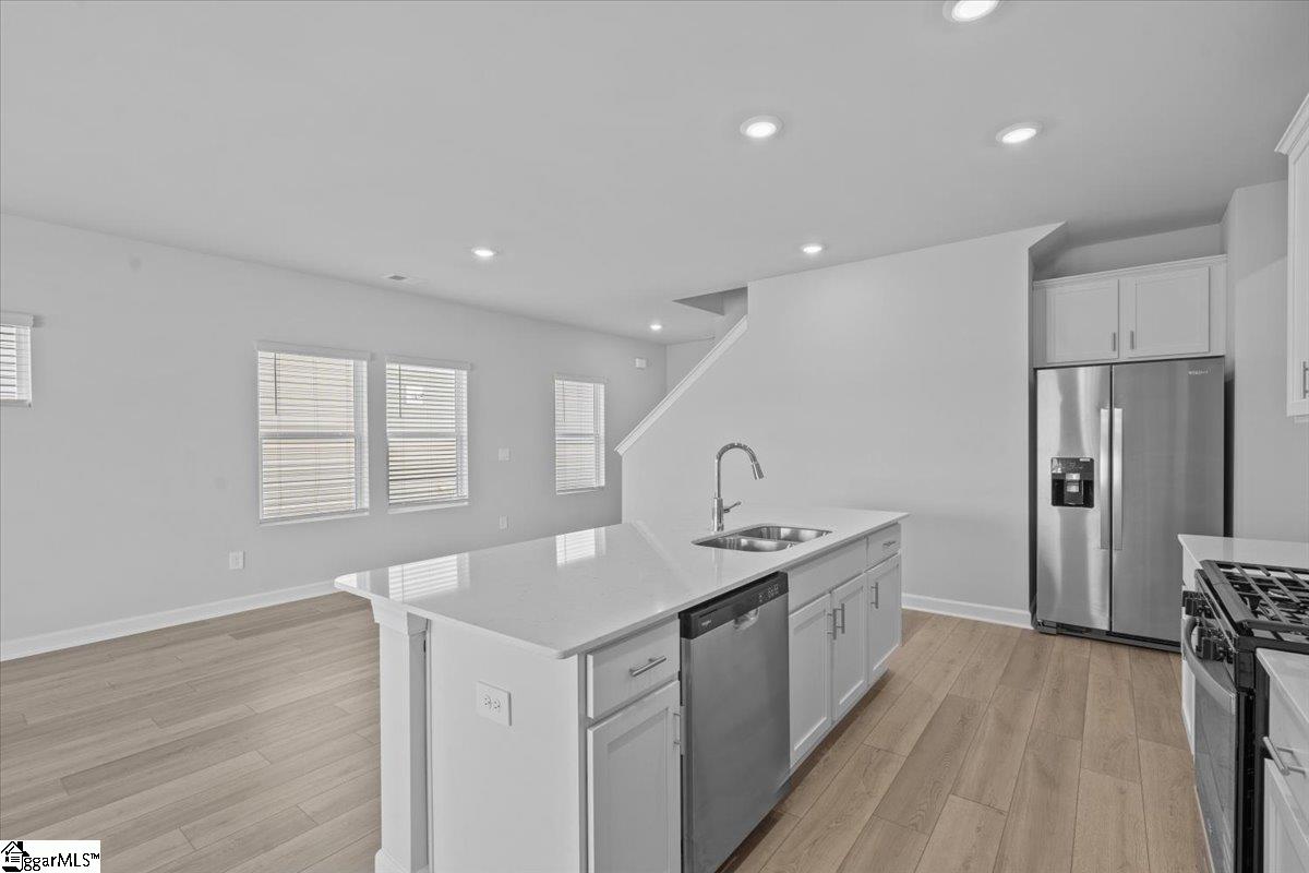 119 Bechler Drive Gray Court, SC 29645 - Photo 6 of 39