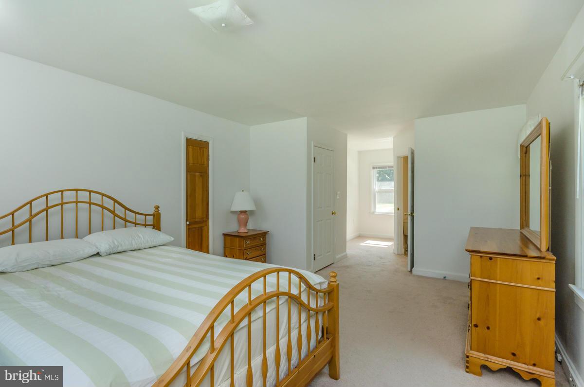 2789 Riva Road Annapolis, MD 21401 - Photo 11 of 19 Bedroom (Master)