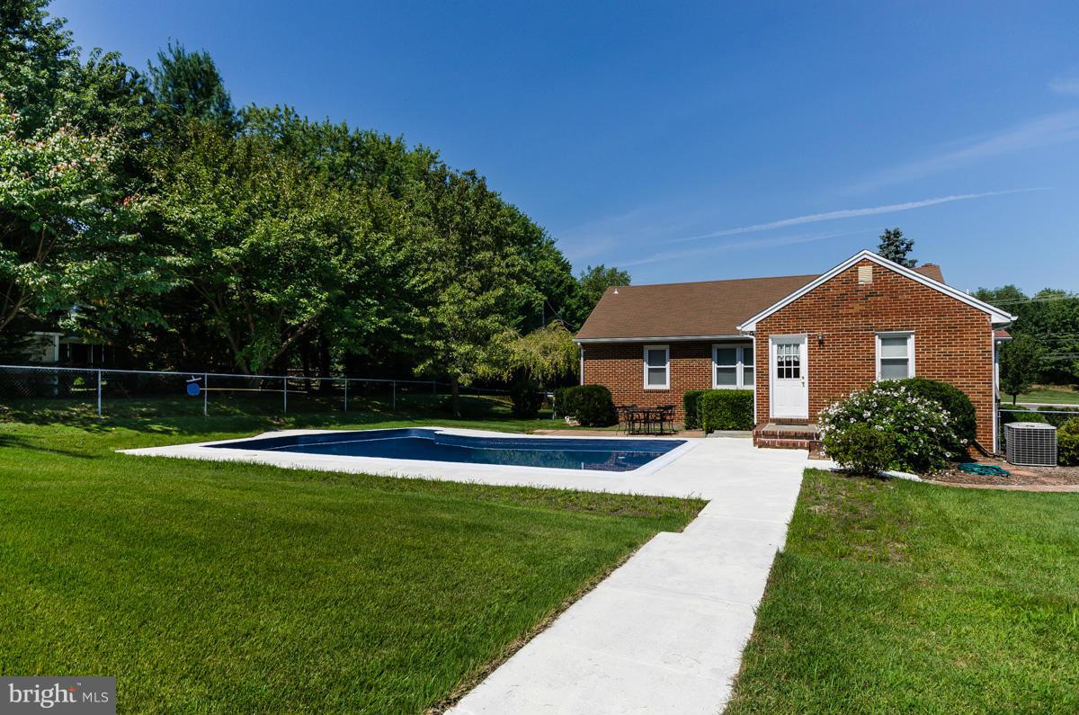 2789 Riva Road Annapolis, MD 21401 - Photo 18 of 19 Exterior (Rear)