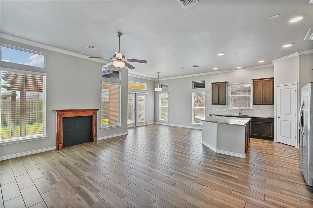 7213 Bryson Way Corpus Christi, TX 78414 - Photo 4 of 24