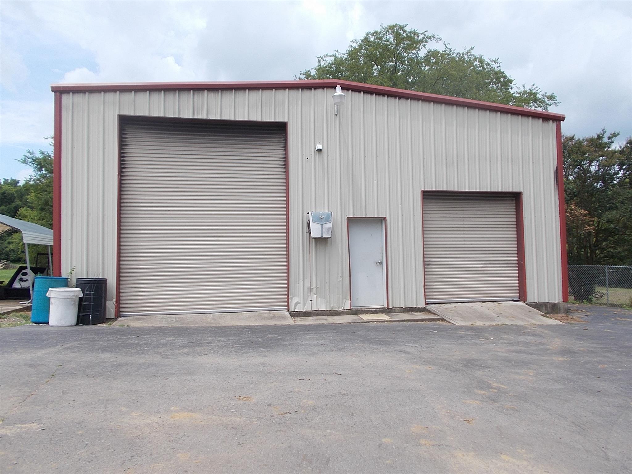 444 Horn Springs Road Lebanon, TN 37087 - Photo 3 of 30 60ft x 40ft Shop with electric.
