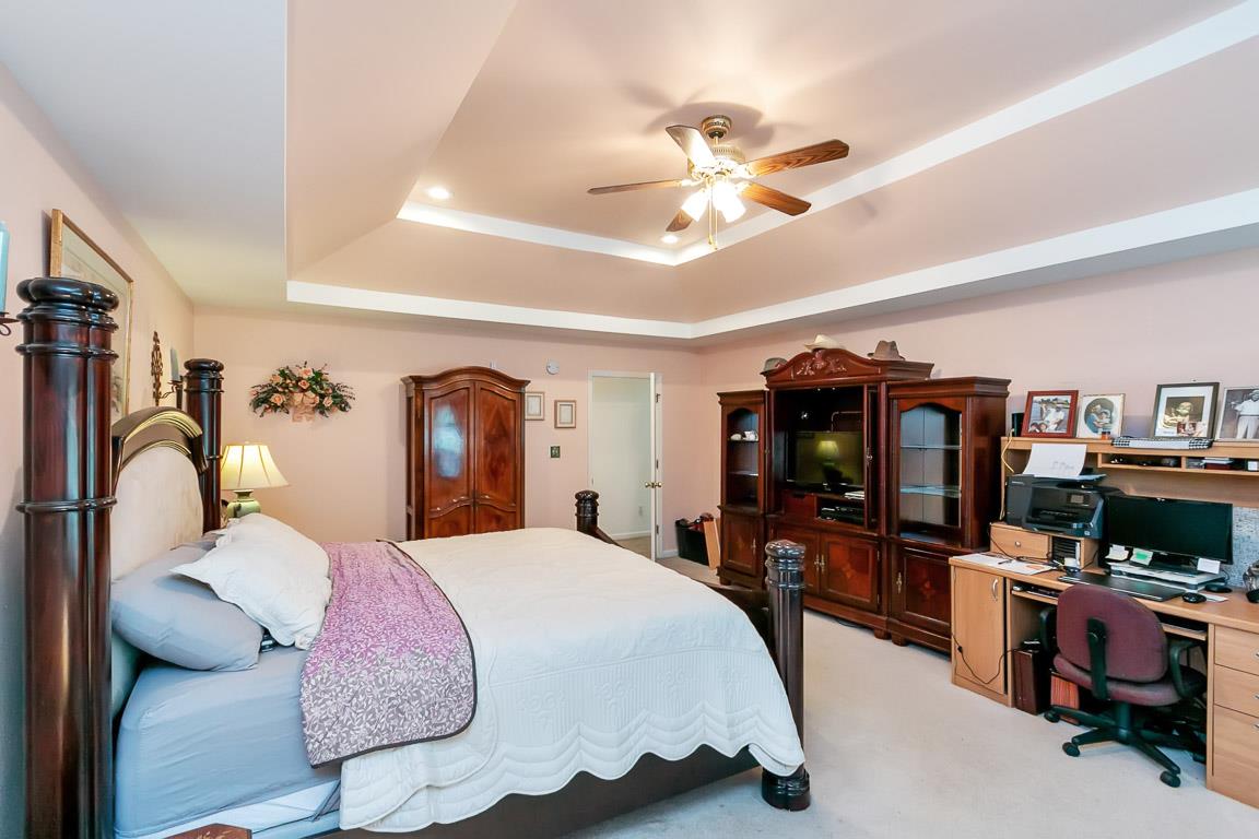 444 Horn Springs Road Lebanon, TN 37087 - Photo 22 of 30 Great wall space that will fit any size furniture.