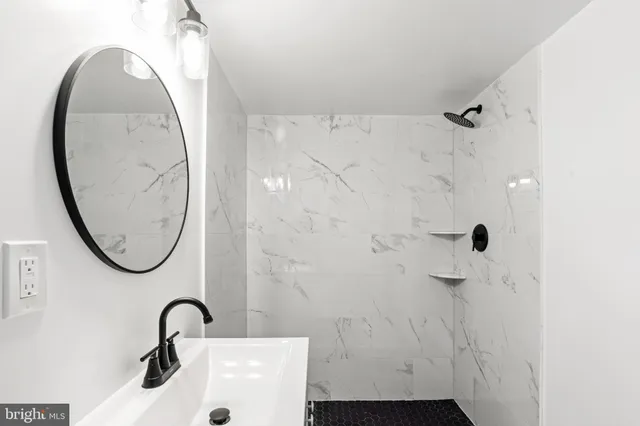 a view of a storage & utility room