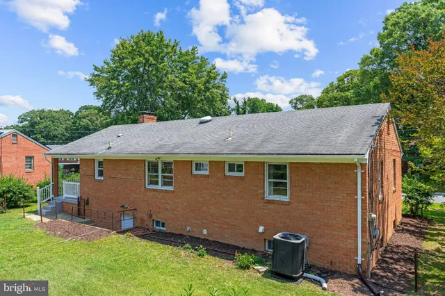 $3,200 | 5019 Leland Drive, Oxon Hill, MD 20745