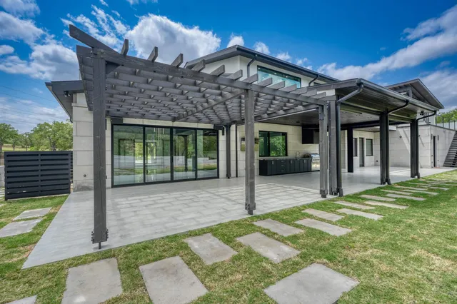 $2,795,000 | 405 Bay W Boulevard, Horseshoe Bay, TX 78657