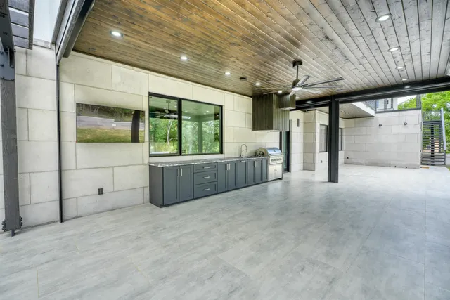 $2,795,000 | 405 Bay W Boulevard, Horseshoe Bay, TX 78657