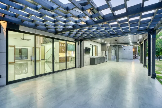 $2,795,000 | 405 Bay W Boulevard, Horseshoe Bay, TX 78657