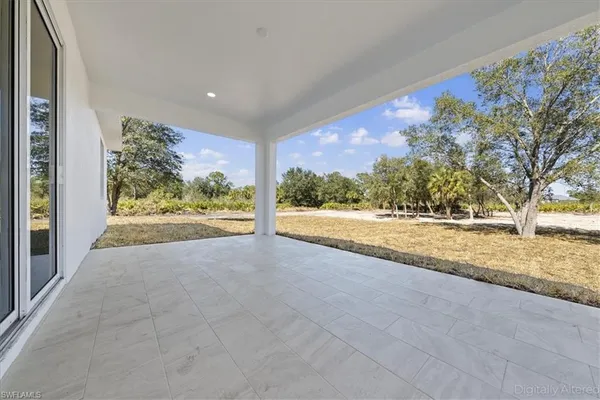a view of patio area and porch