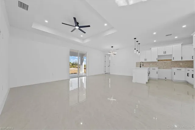 $435,000 | 7572 22nd Terrace, LaBelle, FL 33935