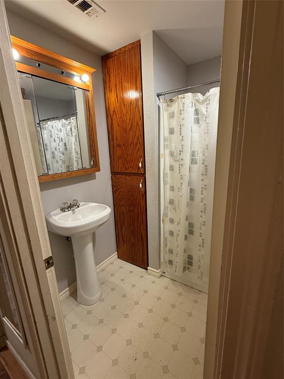 609 East Henry Street Hamilton, TX 76531 - Photo 21 of 40