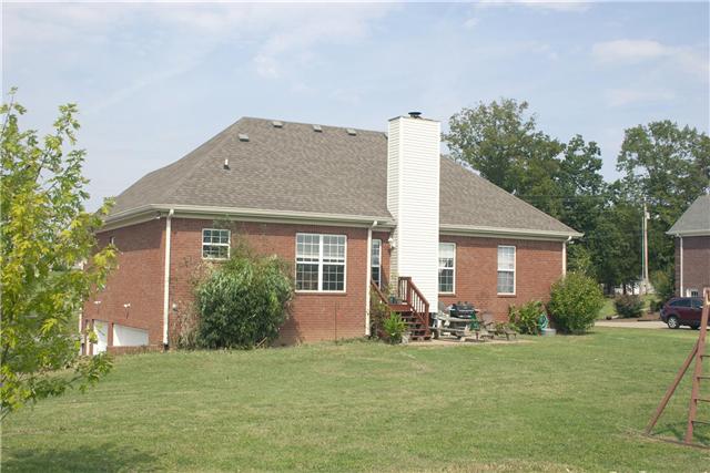 82 Bradshaw Road Lebanon, TN 37087 - Photo 7 of 20 a front view of house with yard and green space