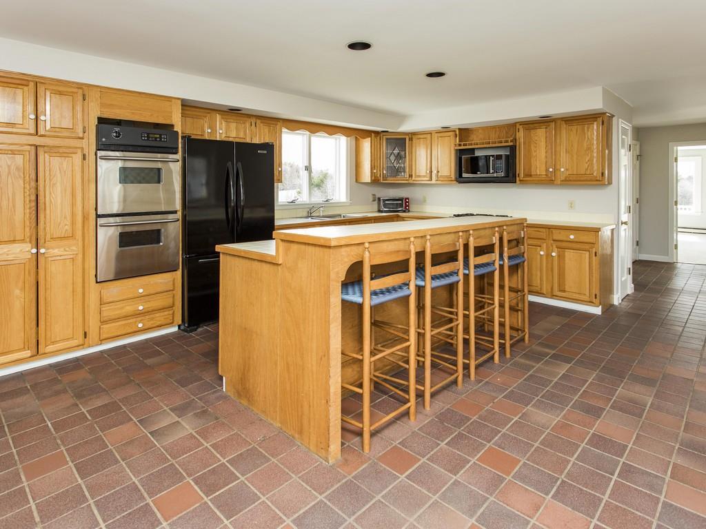 711 Hodsdon Road Pownal, ME 04069 - Photo 6 of 30 Kitchen