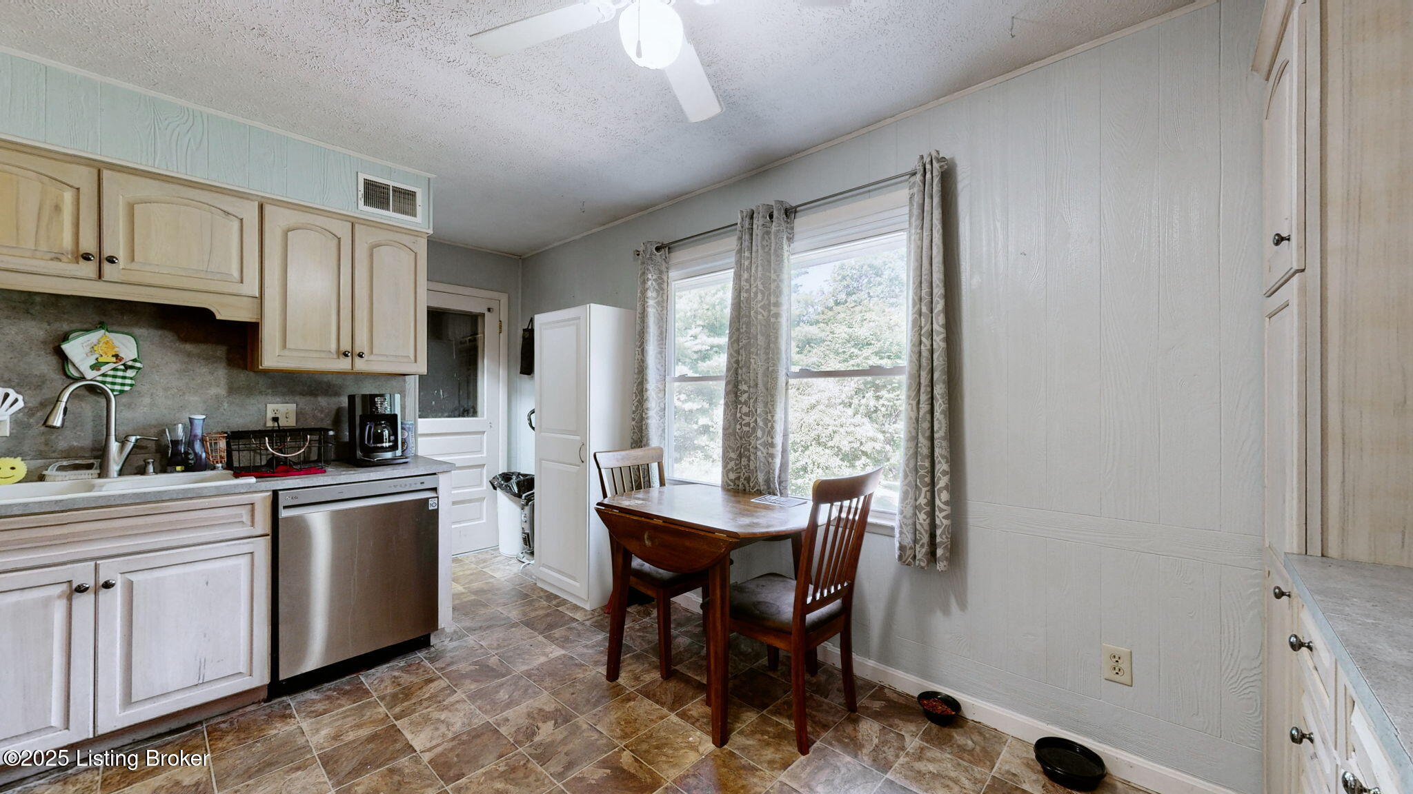 361 Rogers Road Milton, KY 40045 - Photo 6 of 59 7-web-or-mls-361 Rodgers Rd Milton KY 40