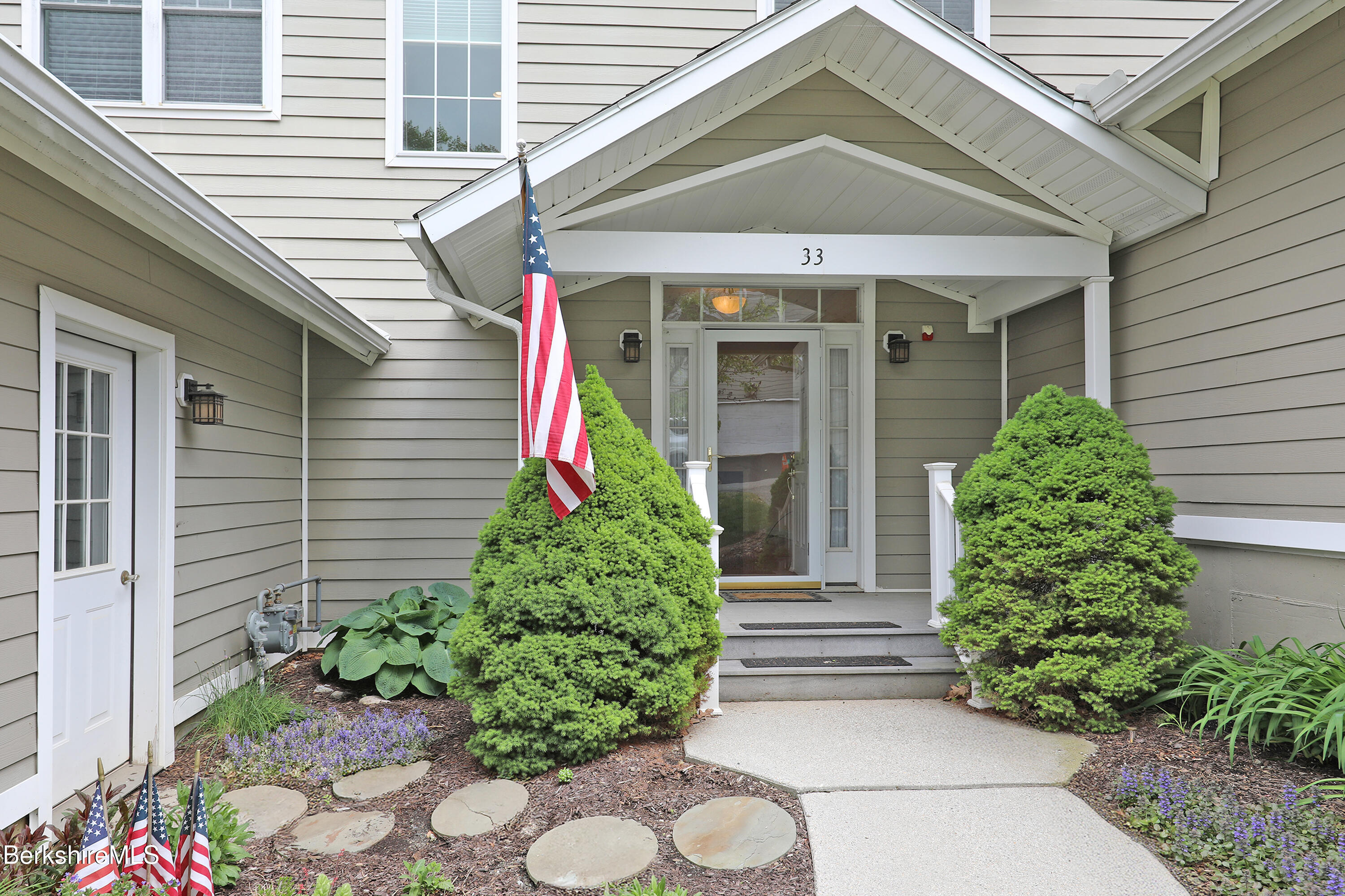 33 Alpine Trail Pittsfield, MA 01201 - Photo 3 of 69 Landscape and Porch