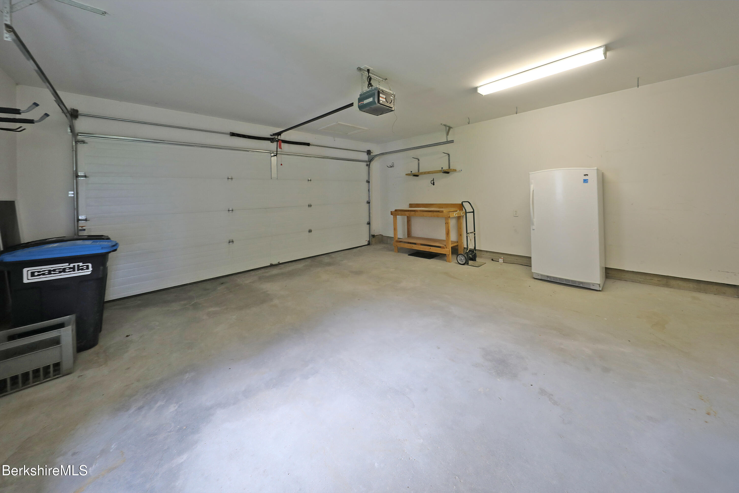 33 Alpine Trail Pittsfield, MA 01201 - Photo 66 of 69 Garage