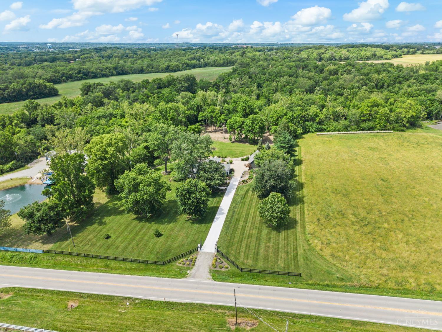 5596 Greentree Road Lebanon, OH 45036 - Photo 2 of 92 Gallery Image 2