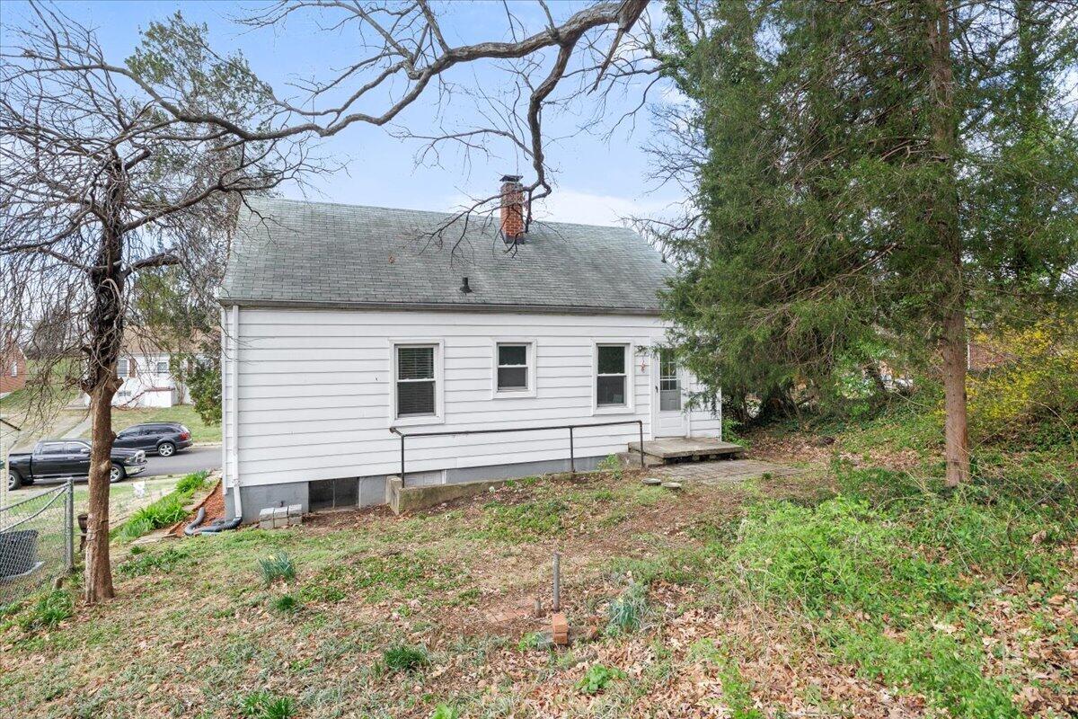 2025 Wayne Street Northeast Roanoke, VA 24012 - Photo 18 of 22 a house view with a backyard space