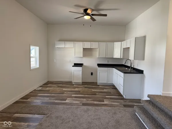 $115,900 | 522 North Main Street, Clinton, IN 47842