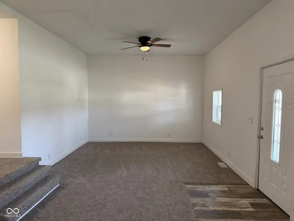 $115,900 | 522 North Main Street, Clinton, IN 47842