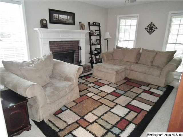 102 8th Street Northwest Alabaster, AL 35007 - Photo 5 of 32