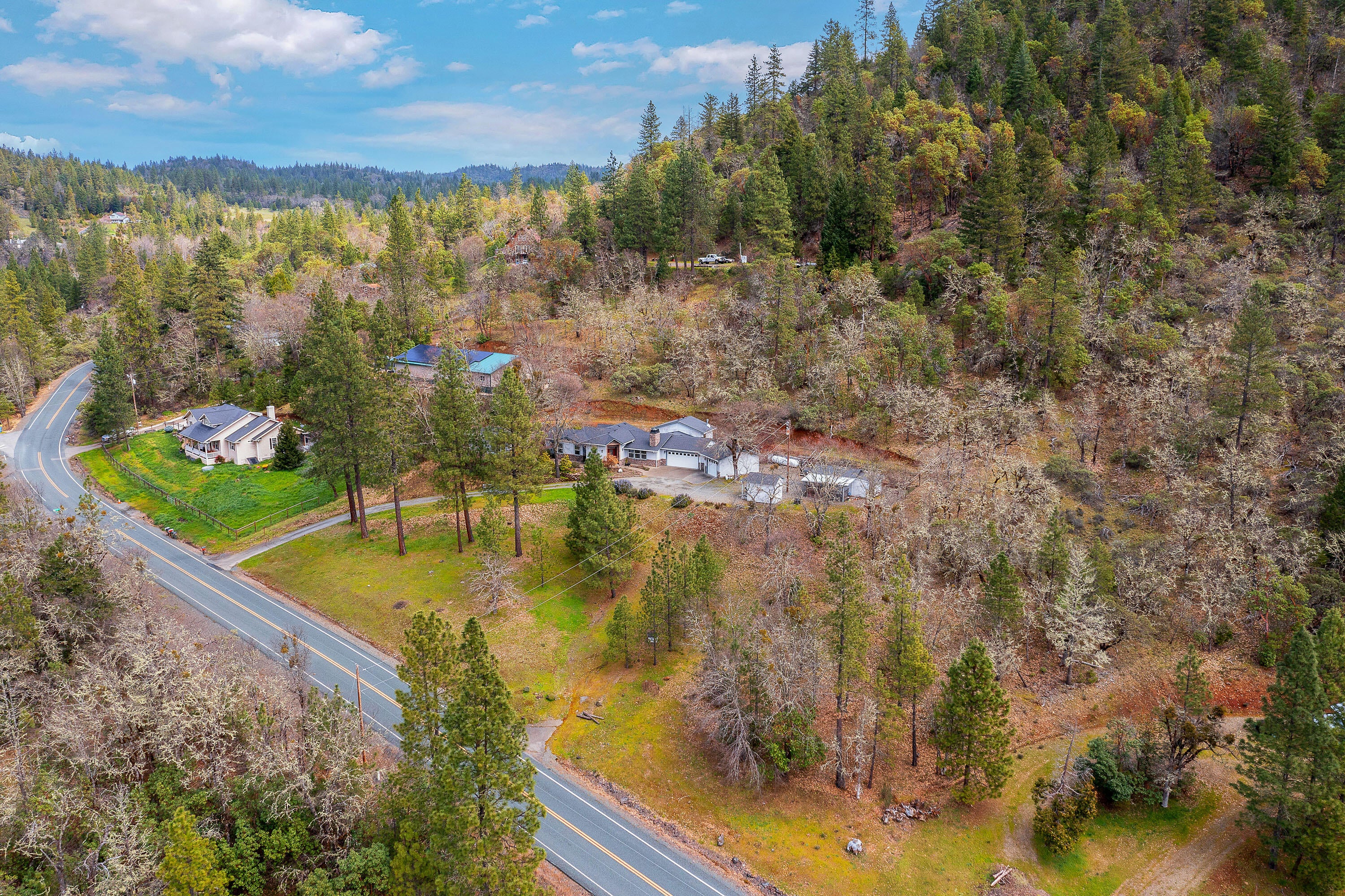 201 Keen Road Grants Pass, OR 97527 - Photo 29 of 33 Gallery Image 29