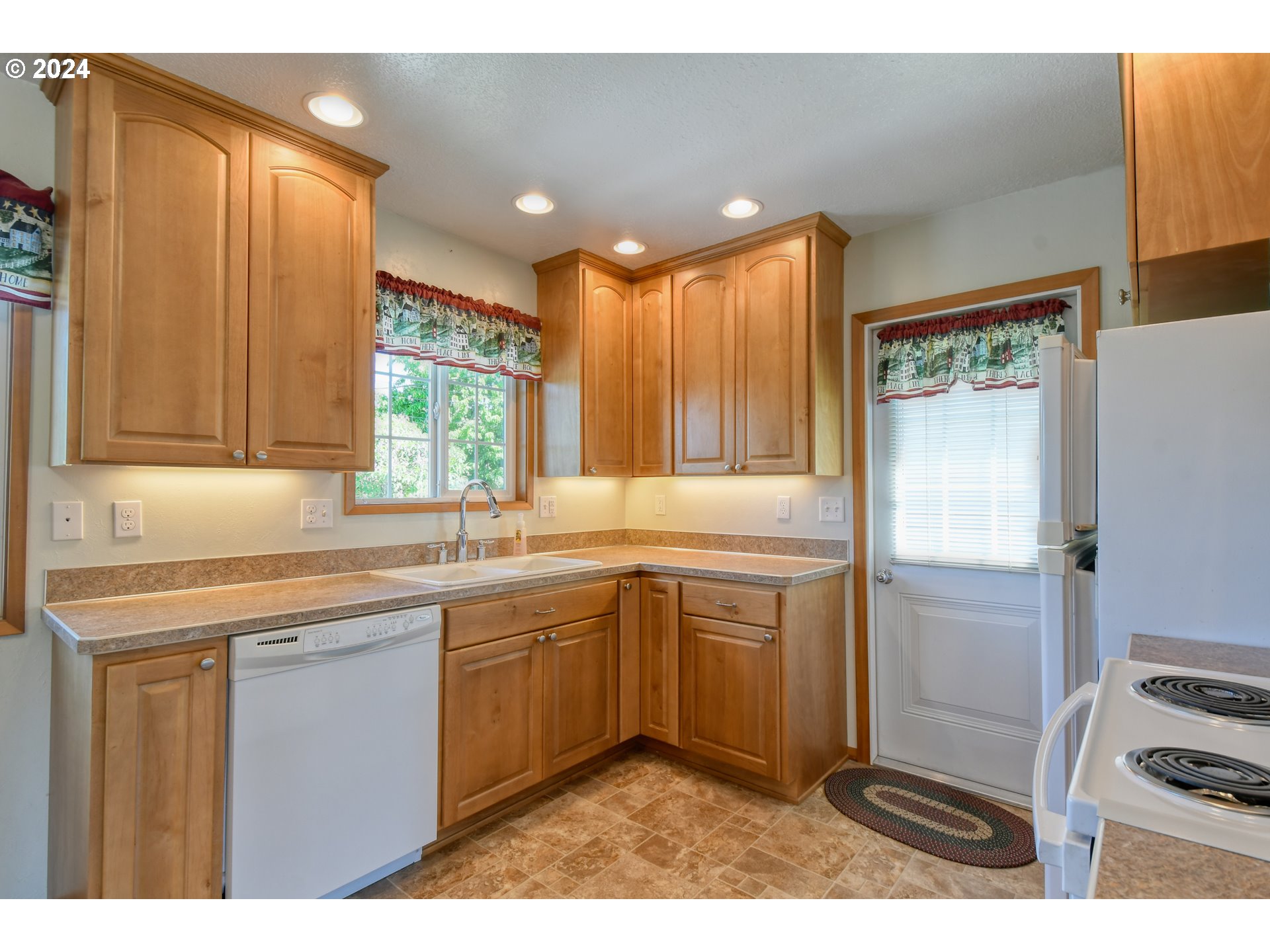 3307 Southwest Kirk Avenue Pendleton, OR 97801 - Photo 15 of 39 Gallery Image 15